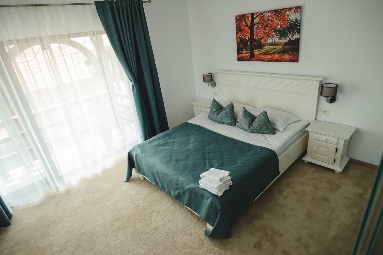 Boutique Hotel Casa Medievala Curtea de Argeş エクステリア 写真